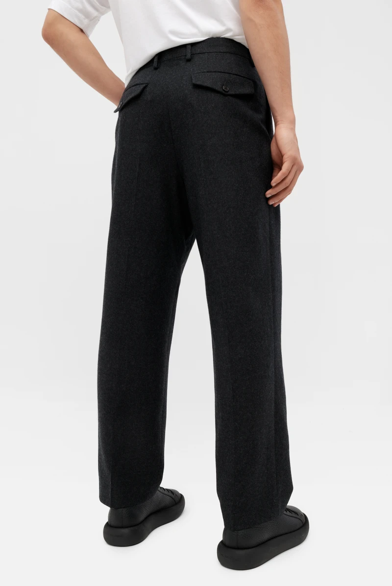 Брюки Dries Van Noten phoenix 7207 m.w.pants anthracite 9019232056 - купить  в Москве за 94900 руб. - интернет-магазин Leform