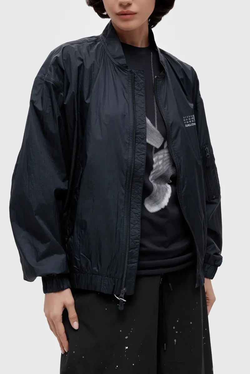 【MM6 Maison Margiela】クロップド MA-1 Куртка MM6 Maison Margiela sportsjacket deep black 9050251240