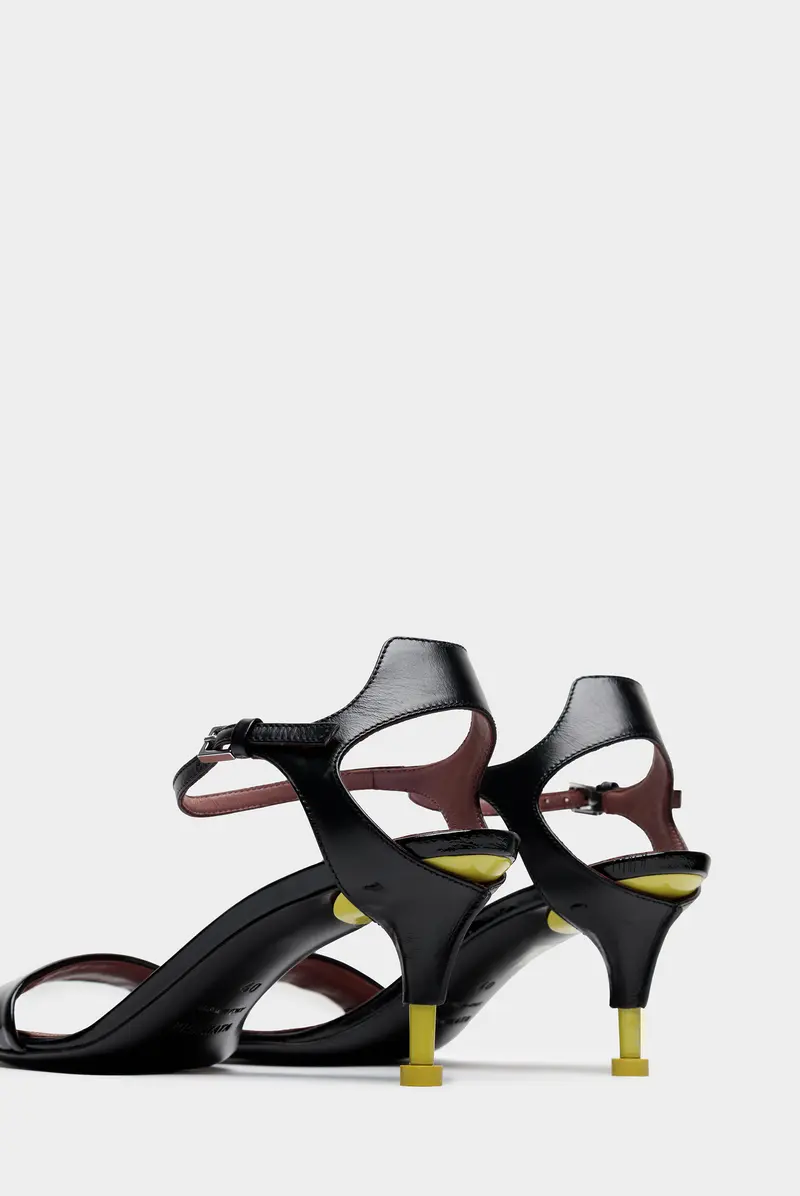 Босоножки Premiata