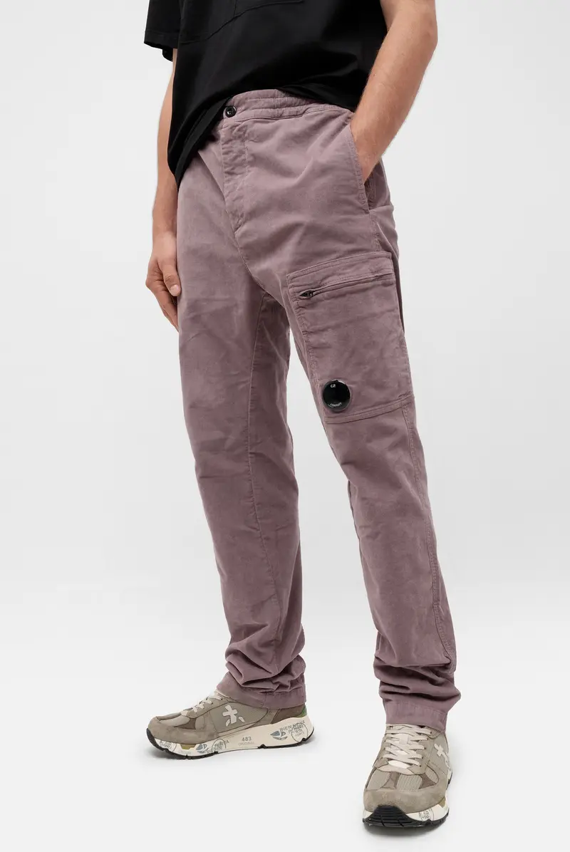 Брюки C.P. Company corduroy lens cargo pants purple dove