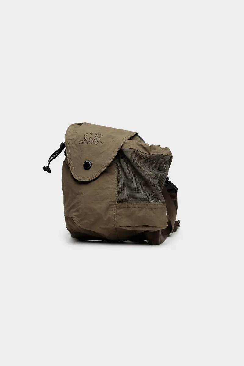 バッグ C.P. Company Crossbody Bag ivy green C.P. Company Nylon B Crossbody Backpack Ivy Green