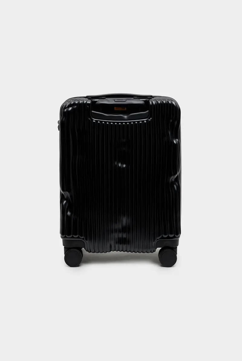 Чемодан Crash Baggage