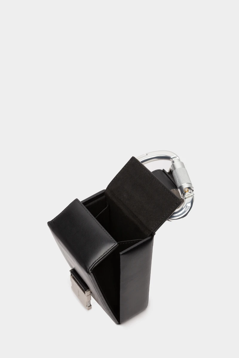 Сумка HELIOT EMIL leather carabiner phone sling black 9766231038