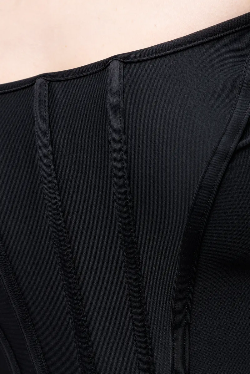 Топ Mugler