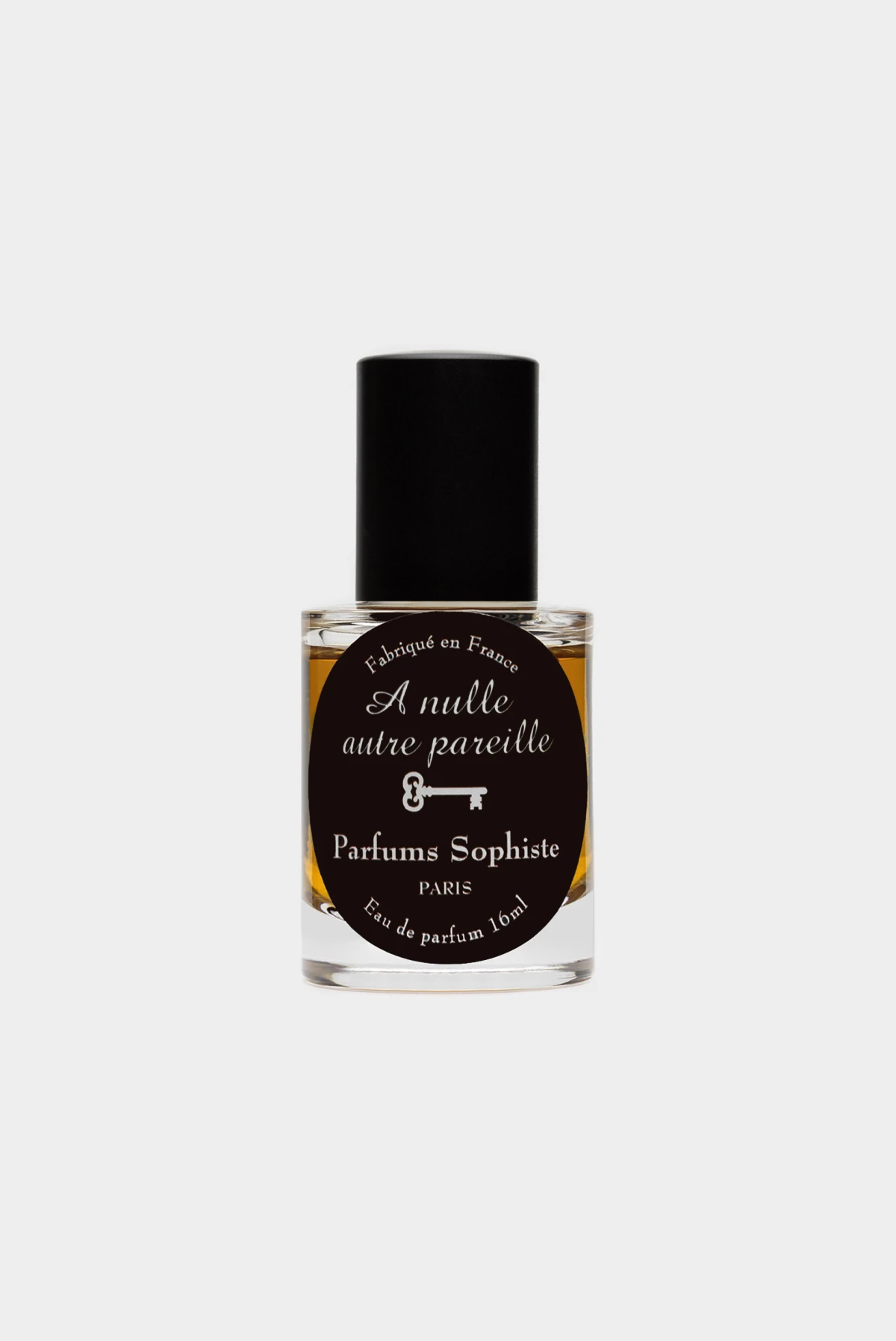 Парфюмированная вода Parfums Sophiste