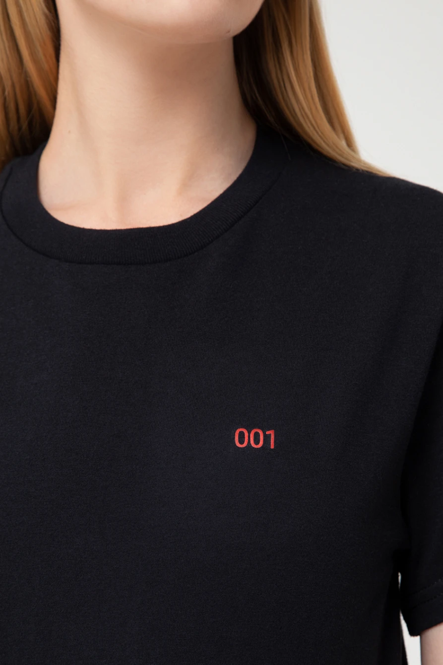 Футболка "001"
