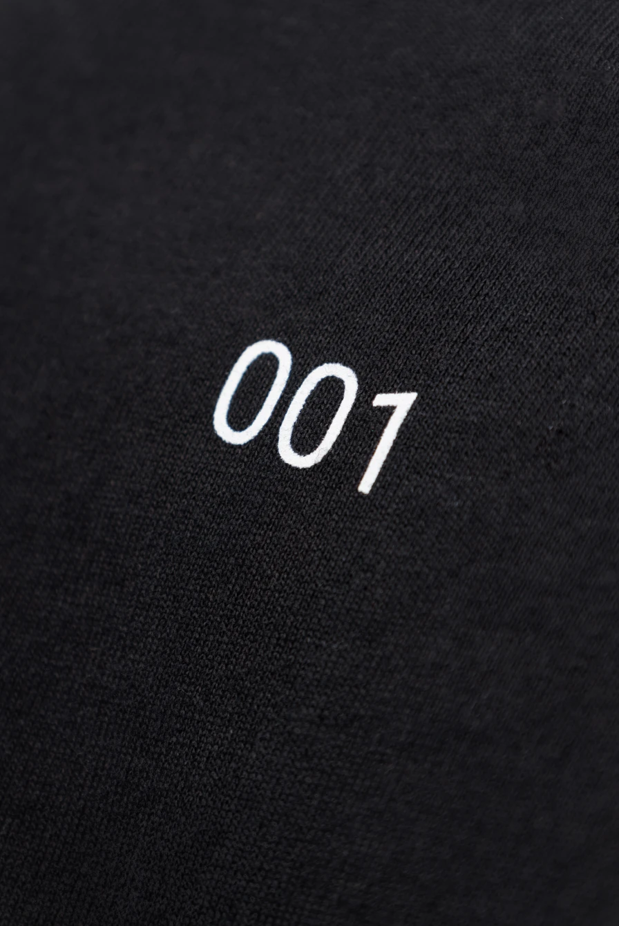 Футболка "001"