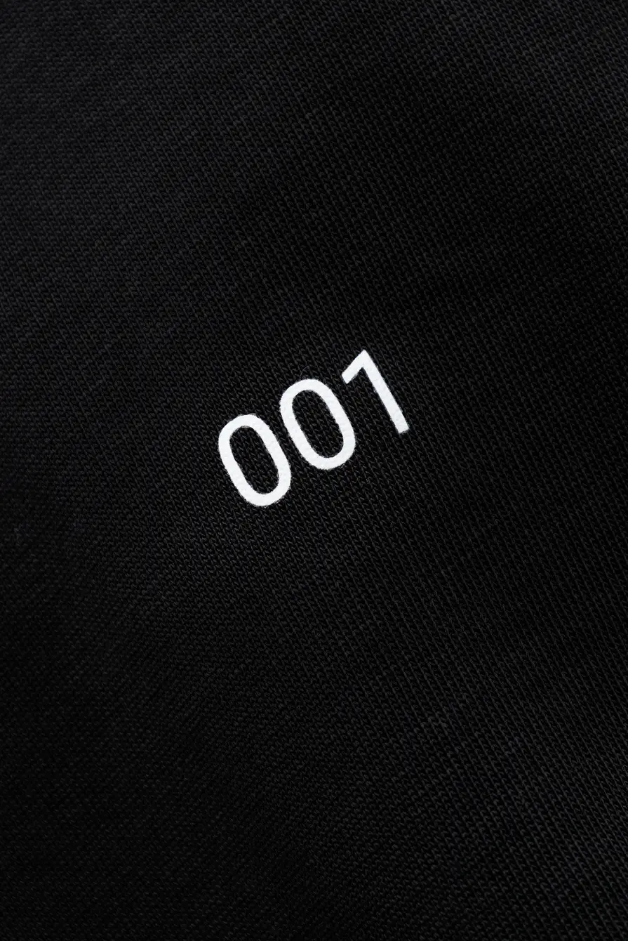 Футболка "001"