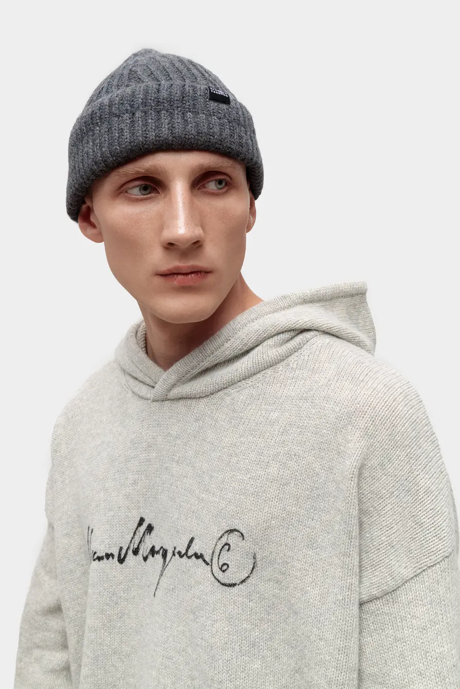 Шапка MM6 Maison Margiela