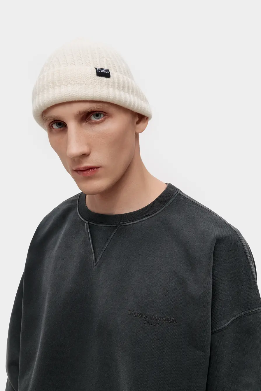 Шапка MM6 Maison Margiela