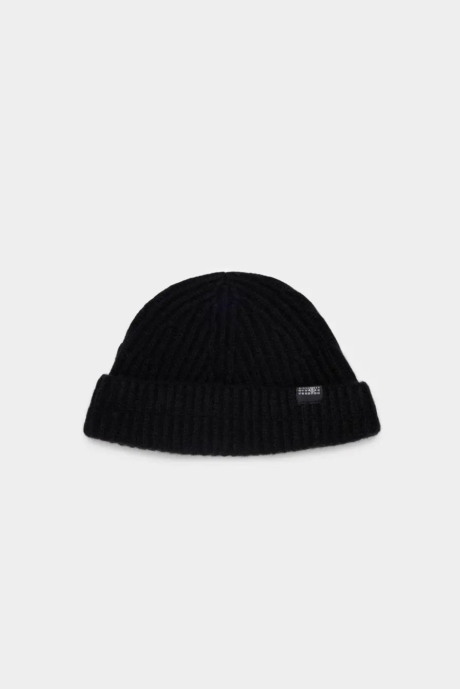 Шапка MM6 Maison Margiela