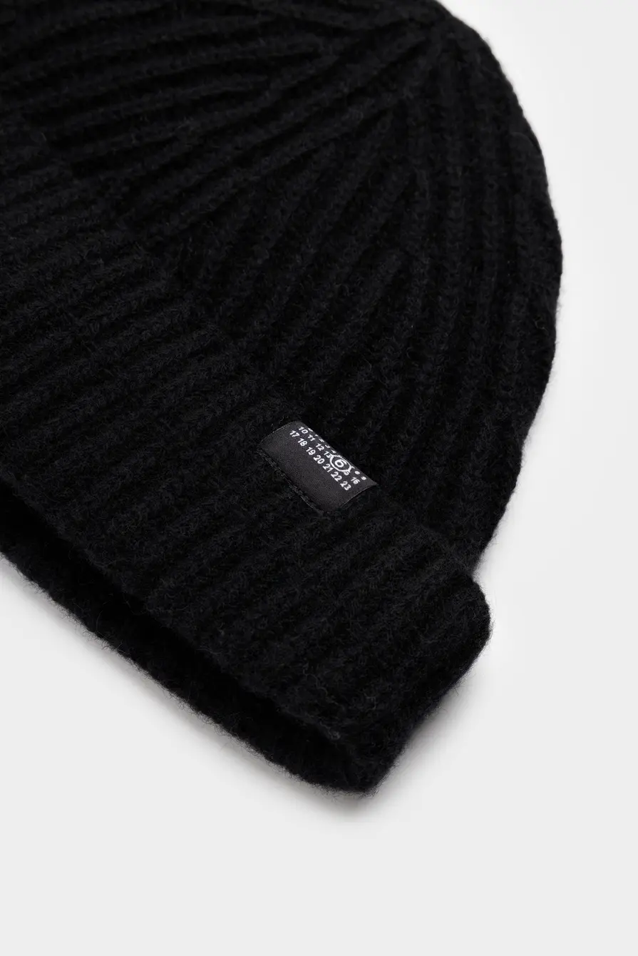 Шапка MM6 Maison Margiela