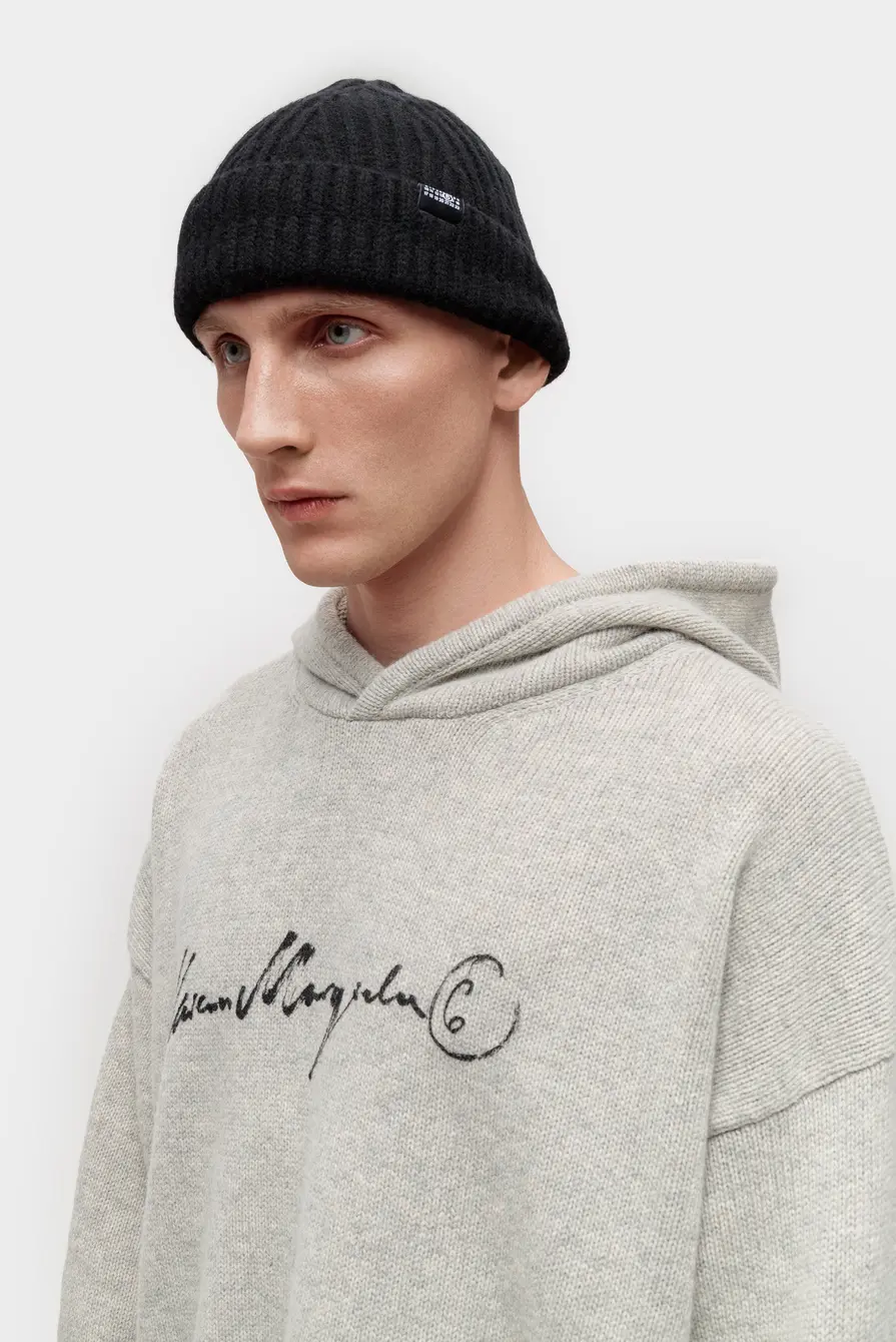 Шапка MM6 Maison Margiela