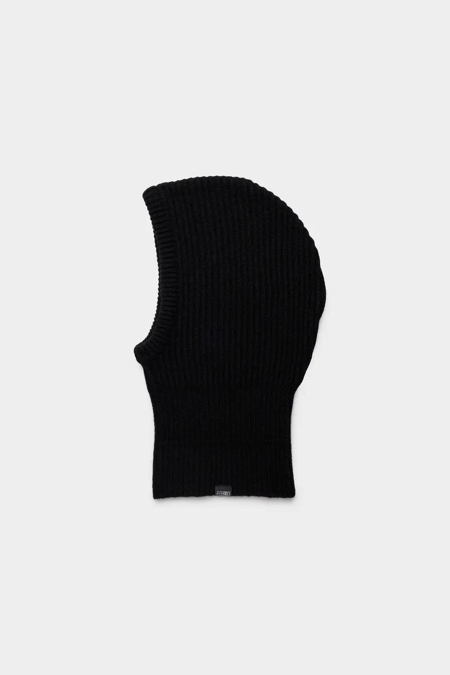 Шапка MM6 Maison Margiela