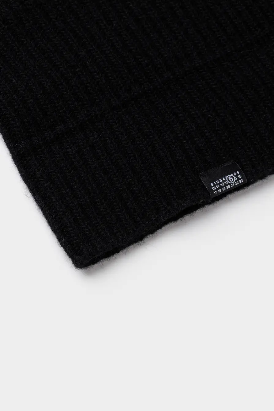 Шапка MM6 Maison Margiela