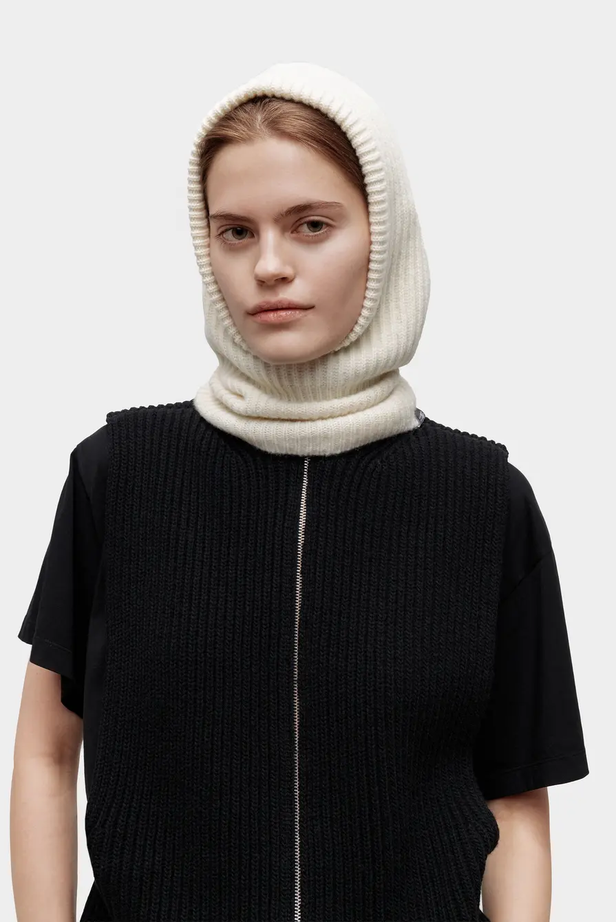 Шапка MM6 Maison Margiela