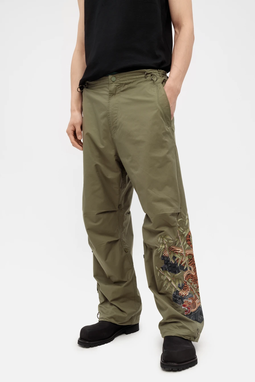 Брюки Maharishi