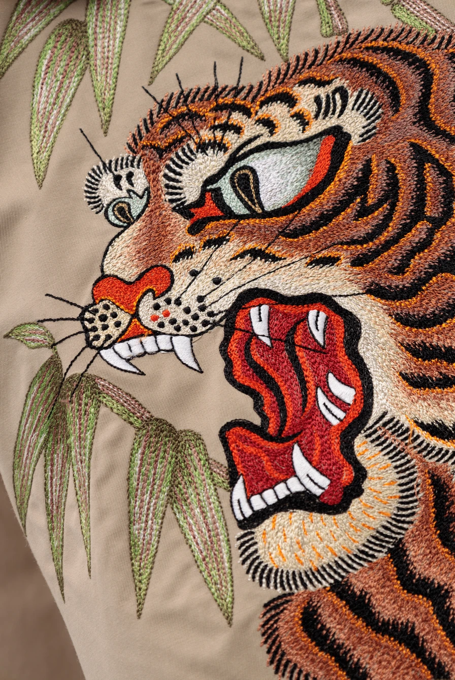 Шорты Maharishi