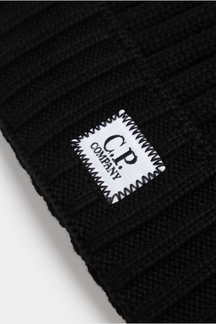 Шапка C.P. Company