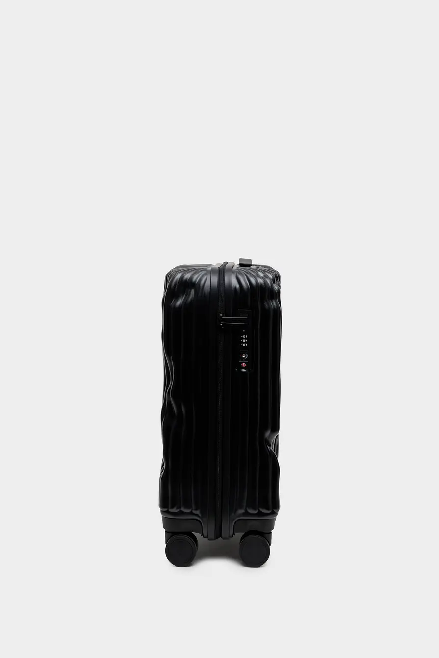 Чемодан Crash Baggage