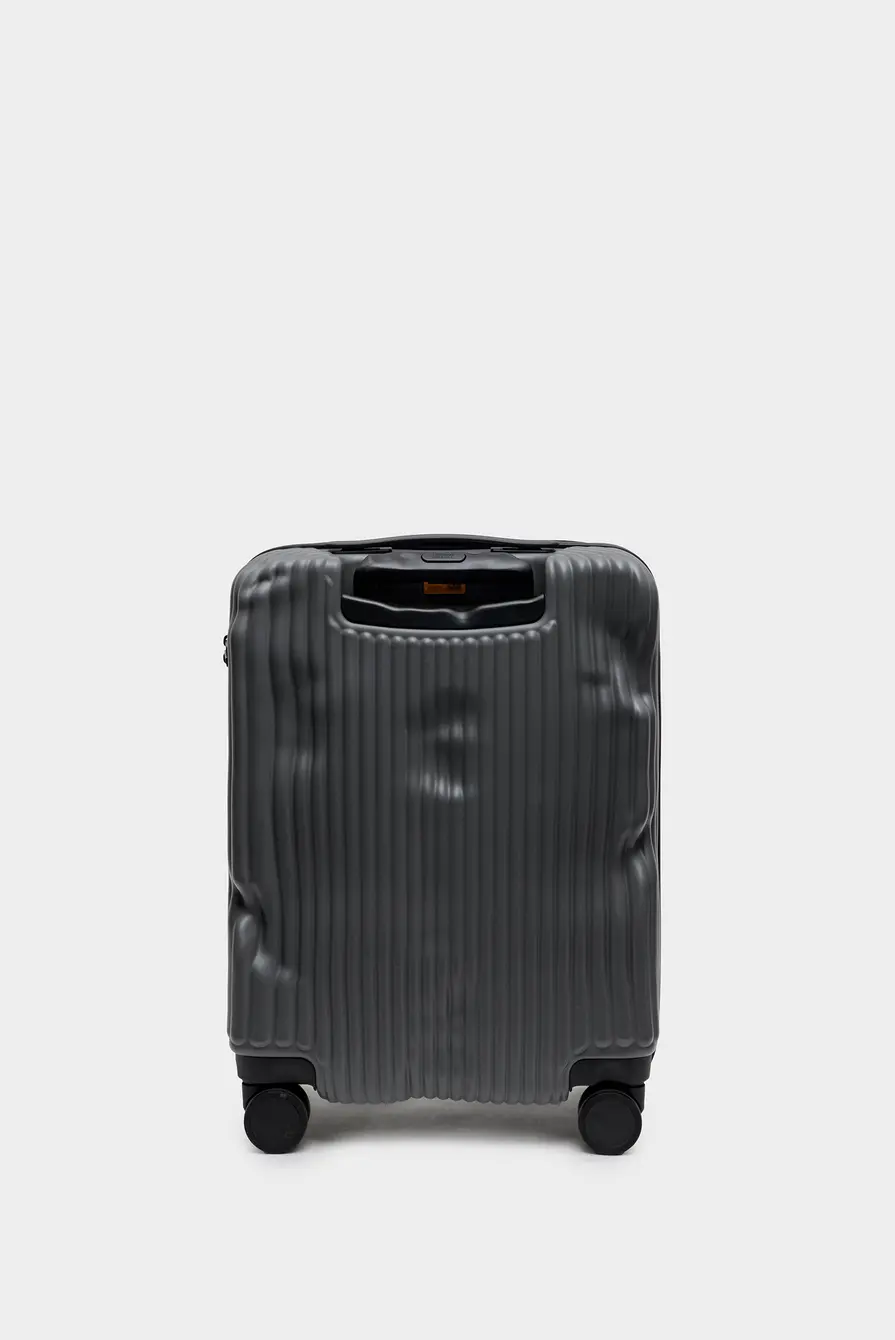 Чемодан Crash Baggage