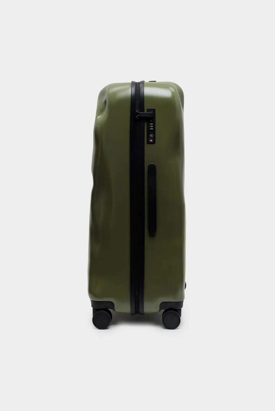 Чемодан Crash Baggage