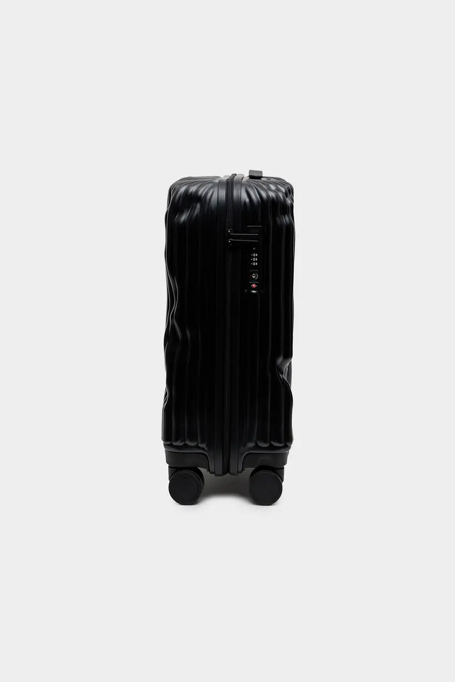 Чемодан Crash Baggage