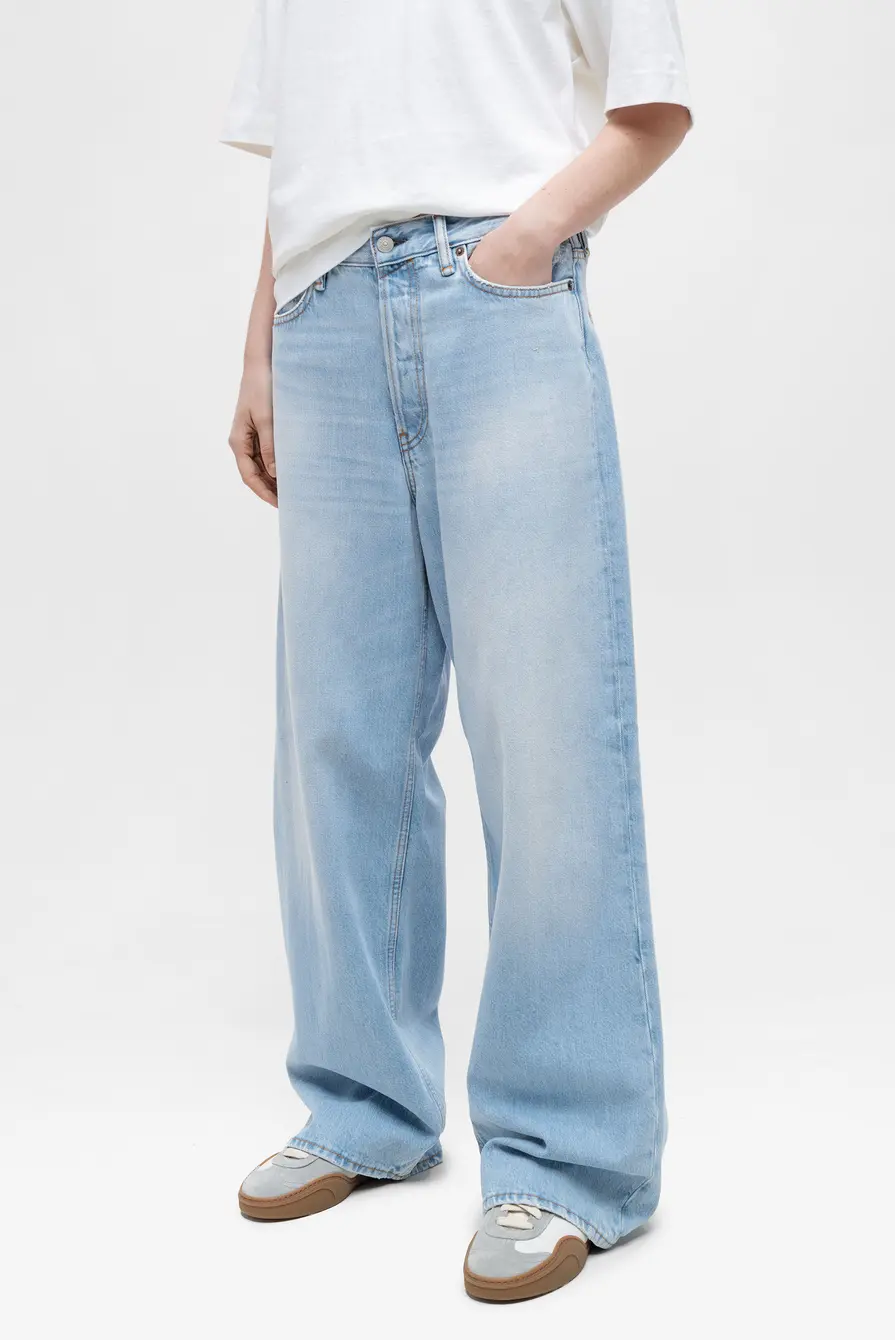 Джинсы Acne Studios