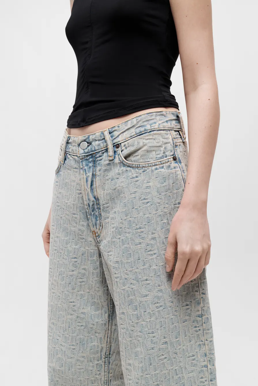 Джинсы Acne Studios