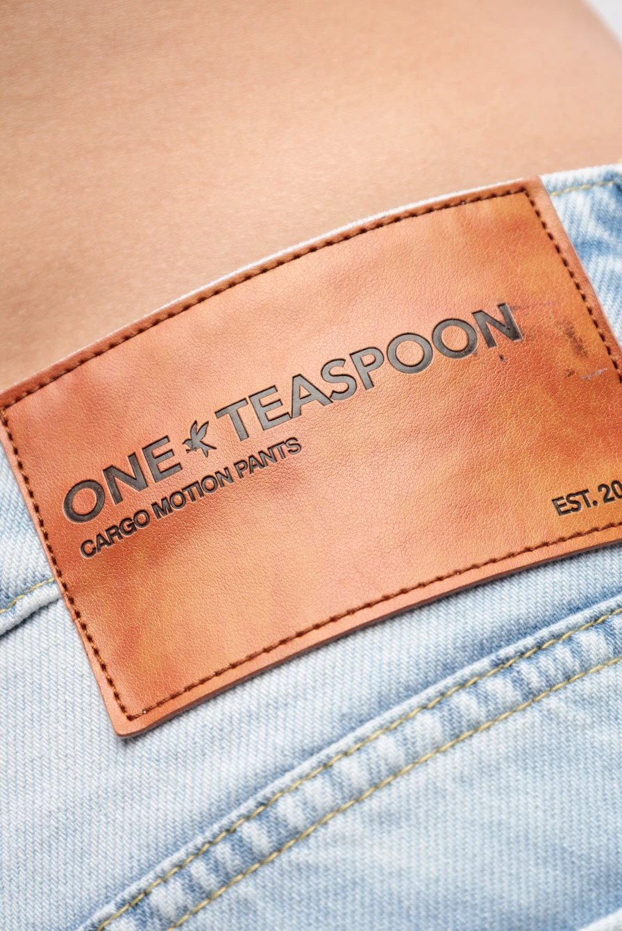 Джинсы OneTeaspoon