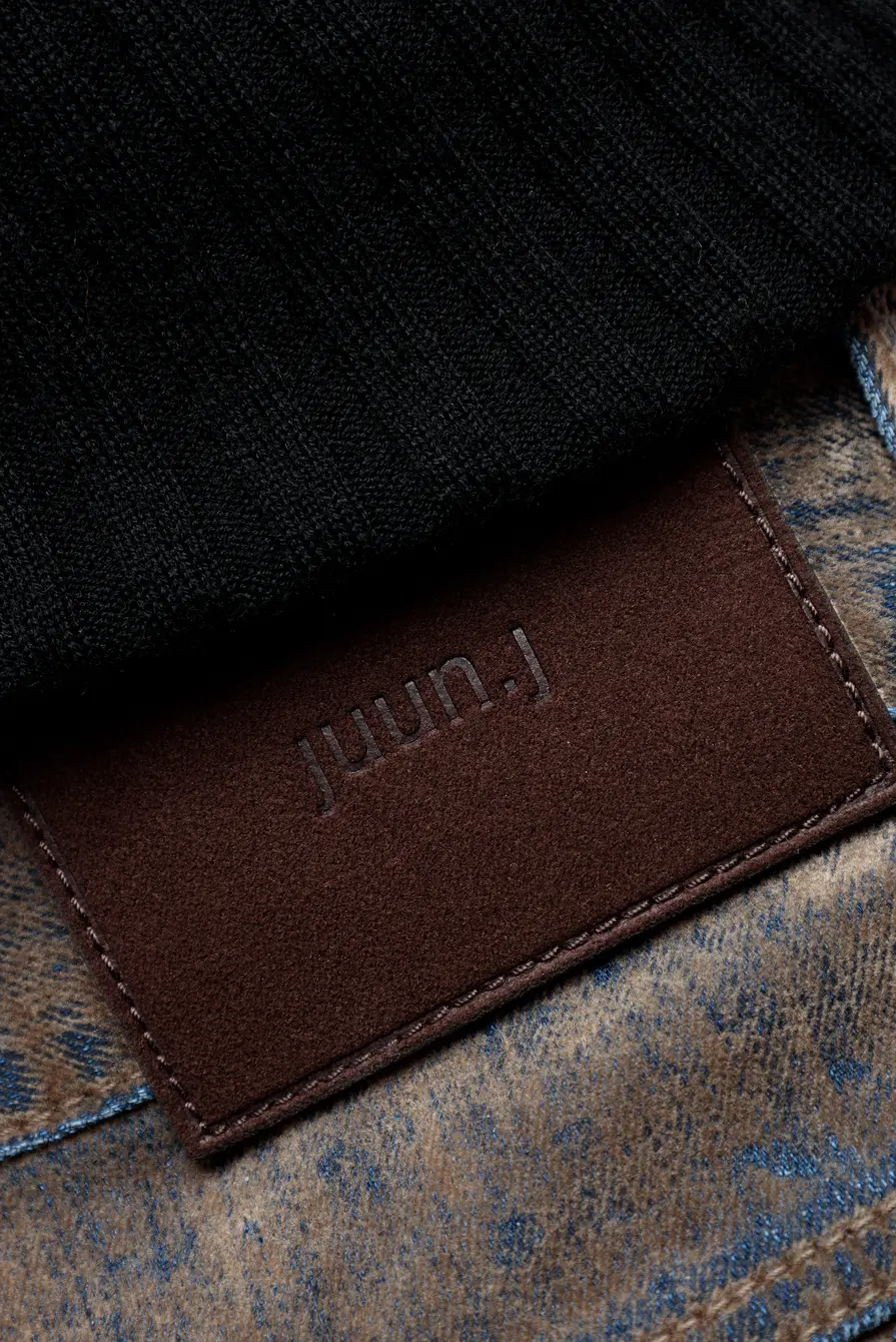 Джинсы Juun.J