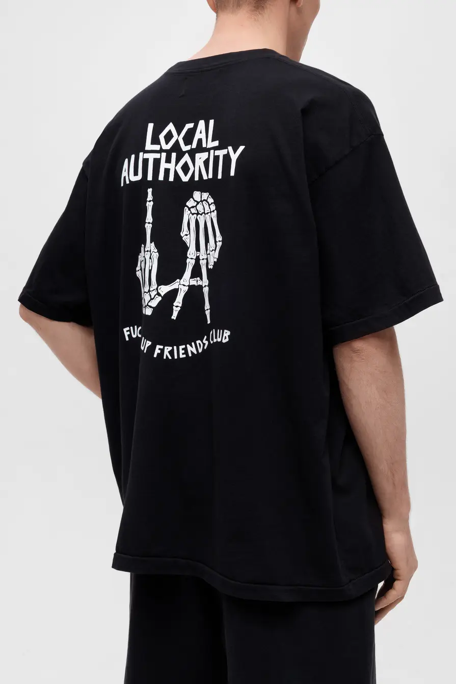 Футболка Local Authority