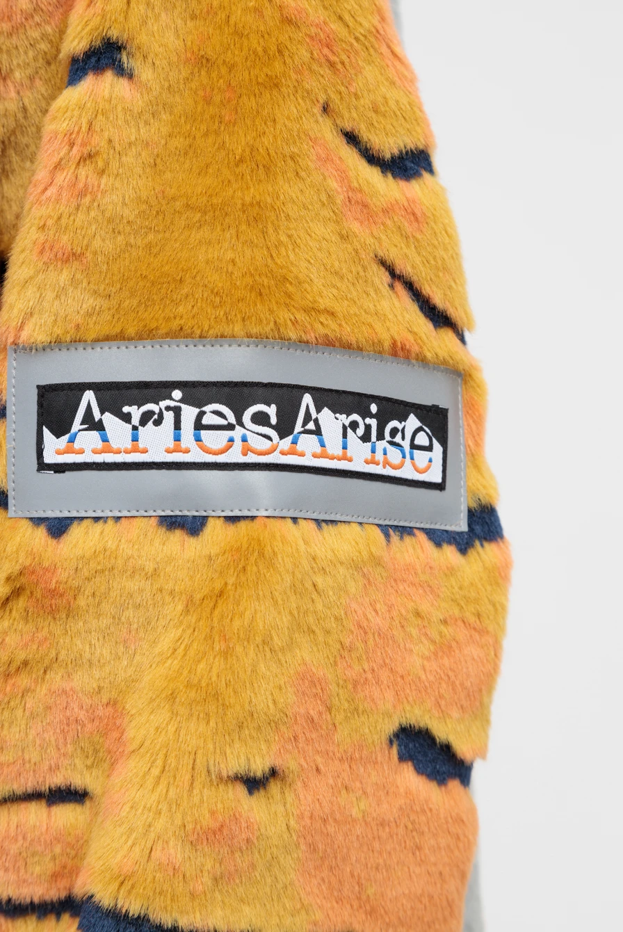 Худи Aries