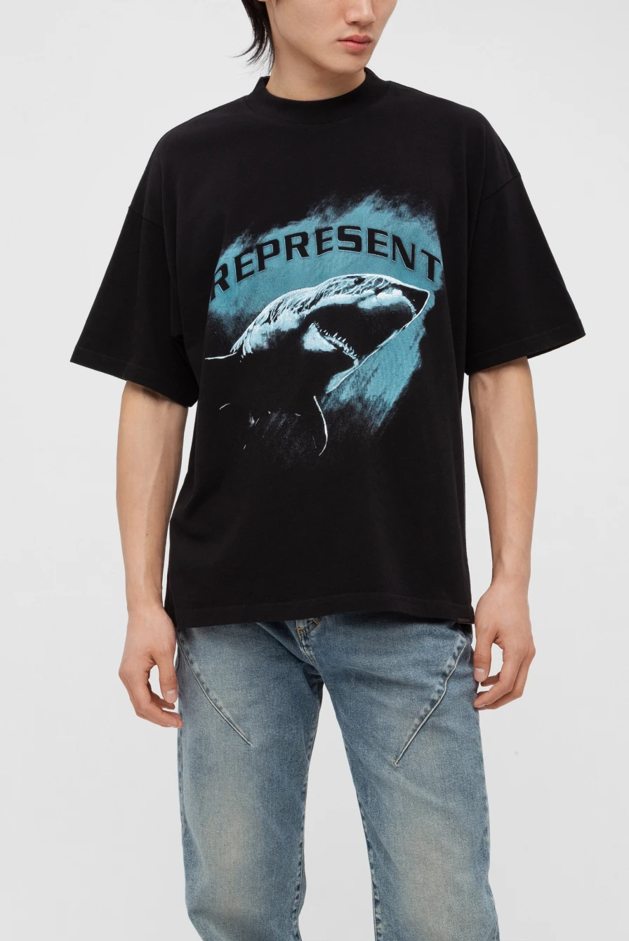 Футболка REPRESENT