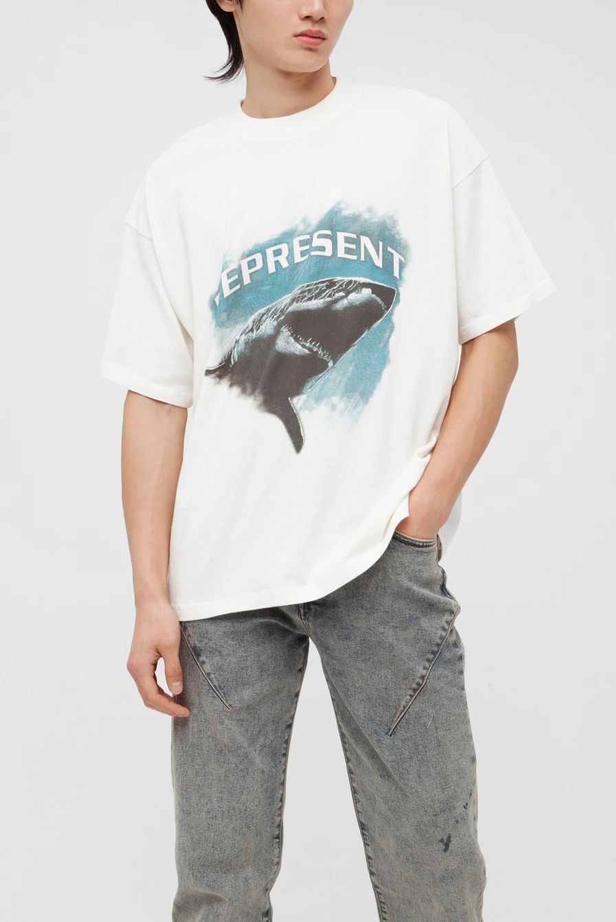 Футболка REPRESENT