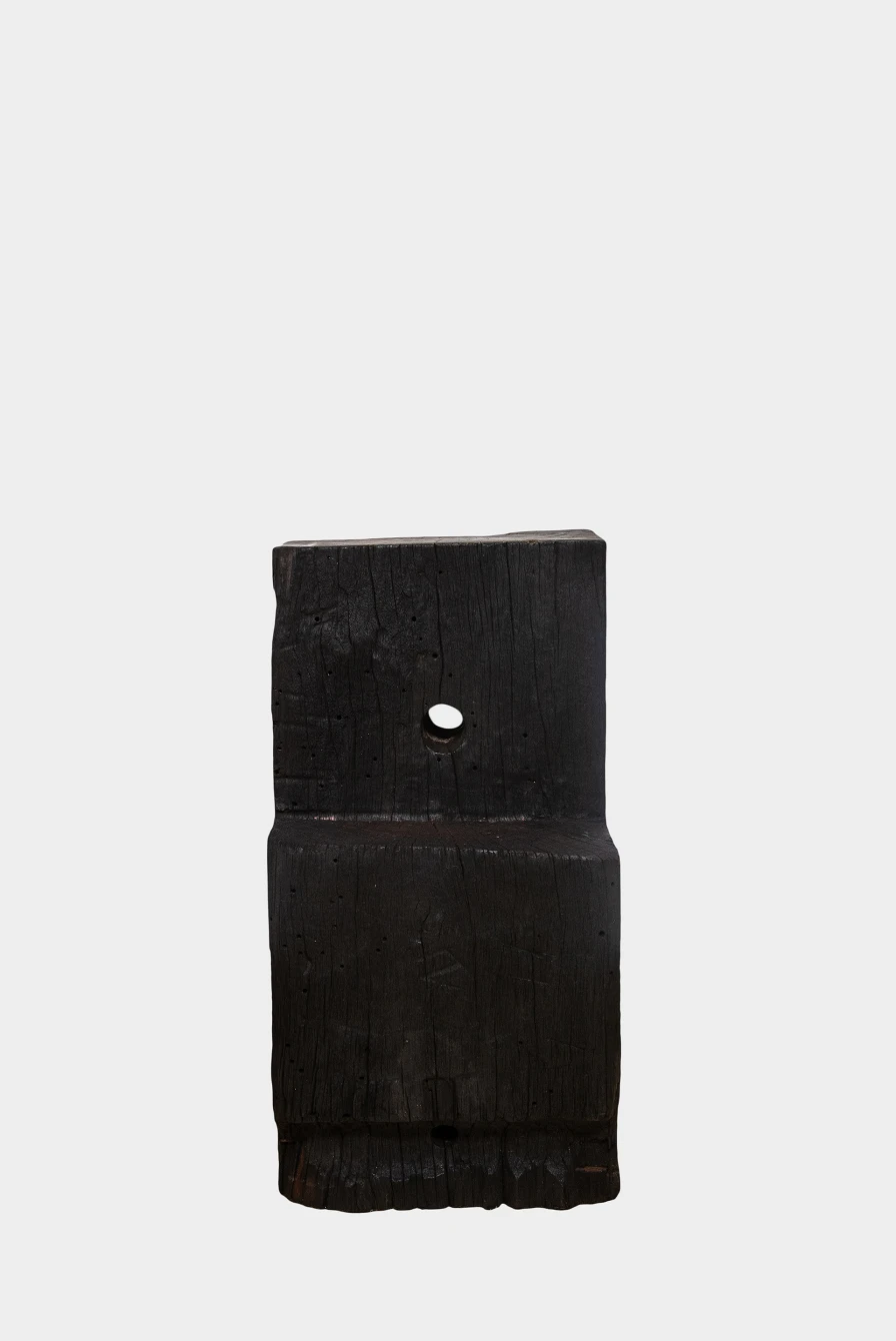 Стенд / подставка для арт объектов borneo antique gallery