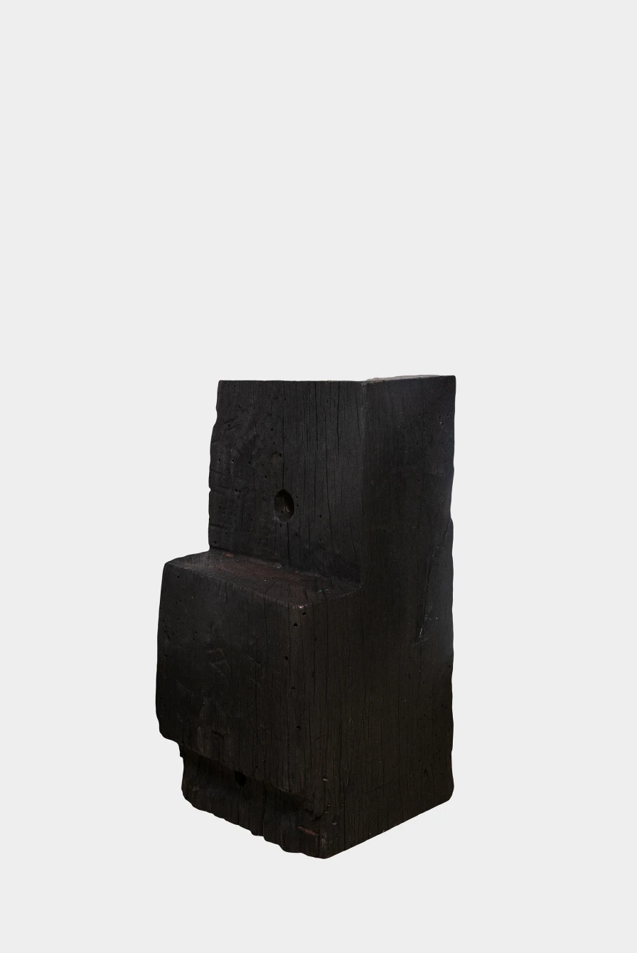 Стенд / подставка для арт объектов borneo antique gallery
