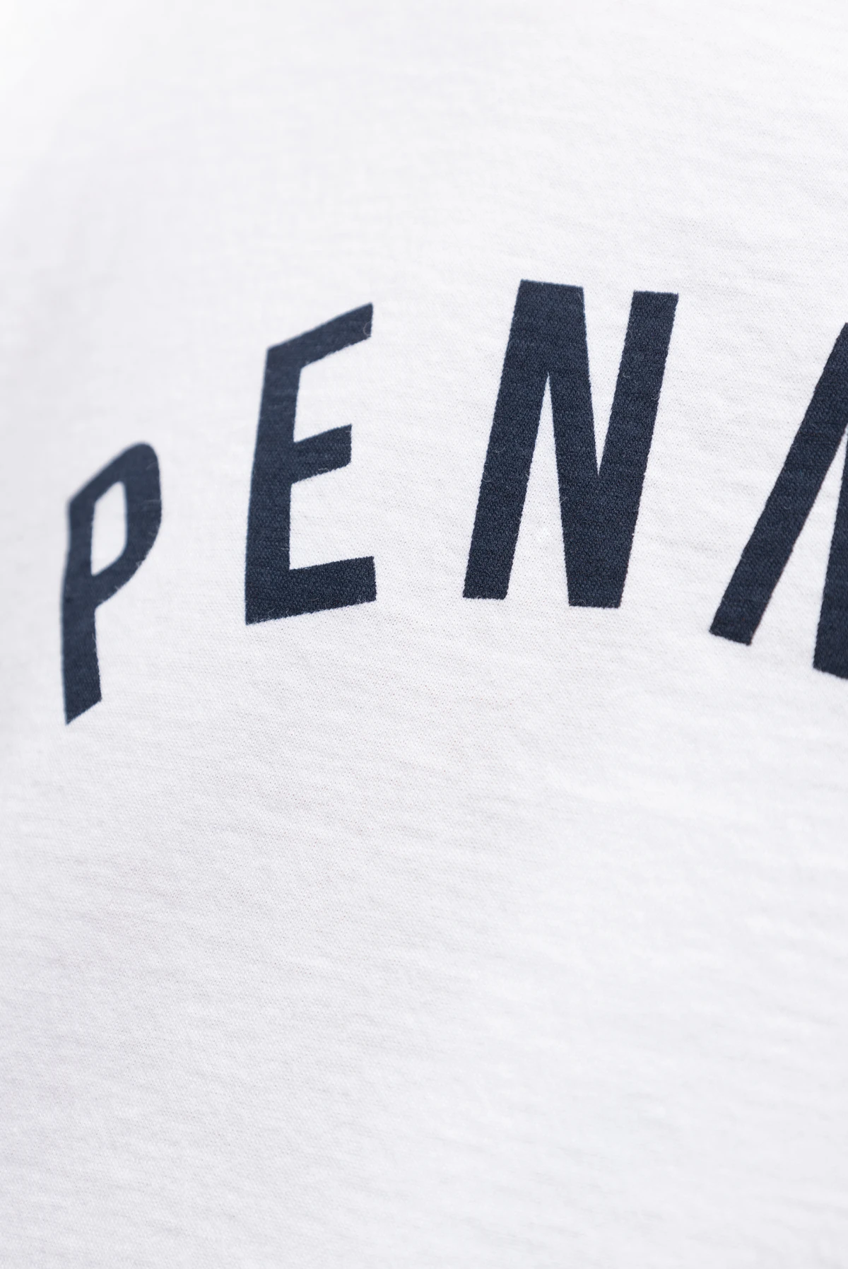 Футболка PENN & INK