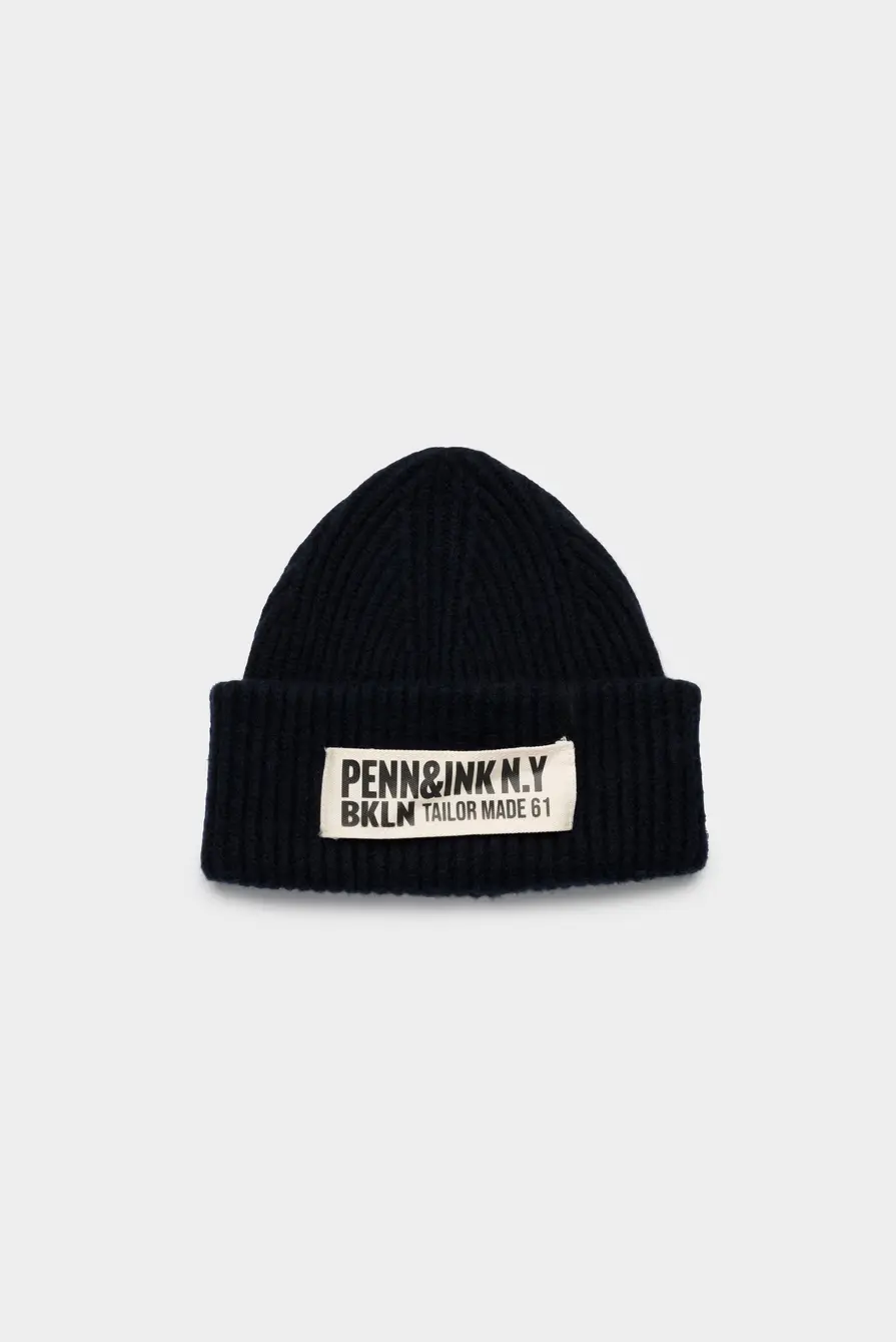 Шапка PENN & INK