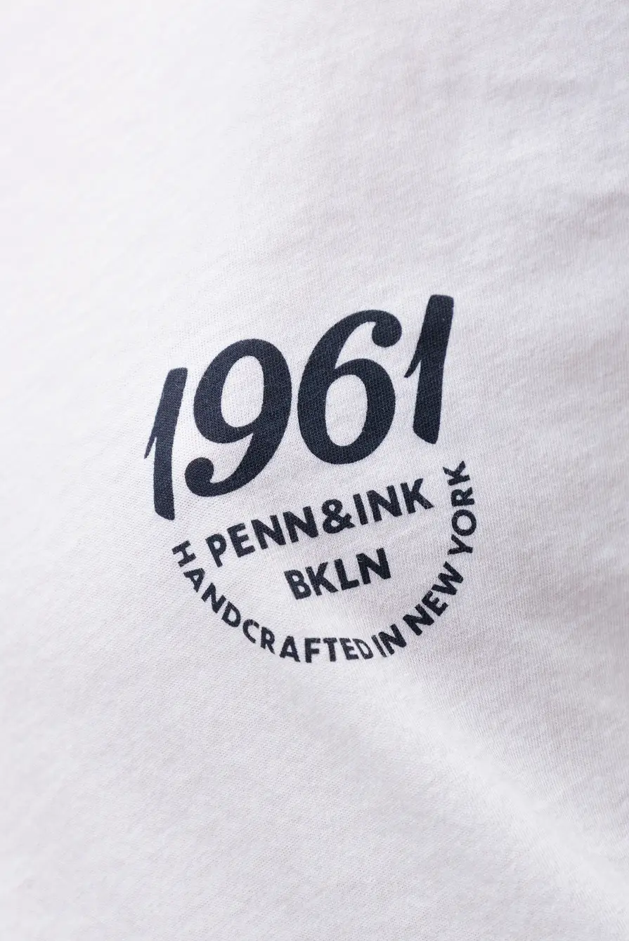Футболка PENN & INK
