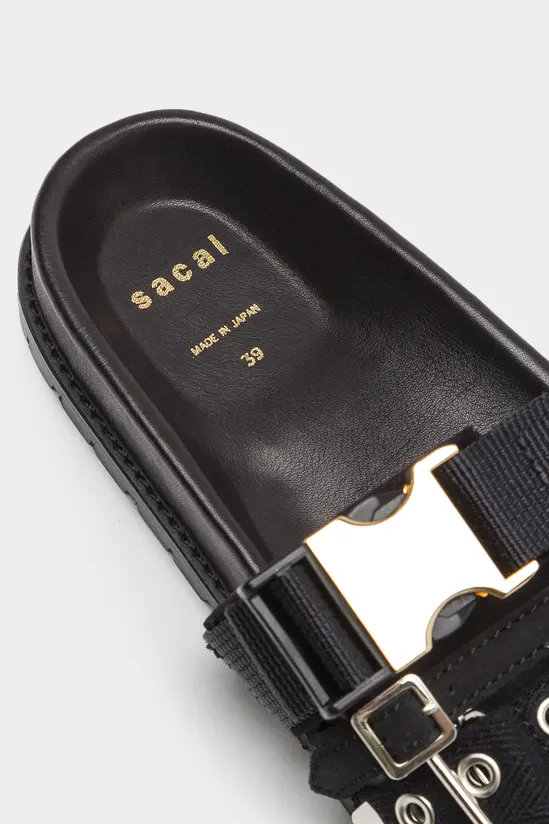Сандалии Sacai