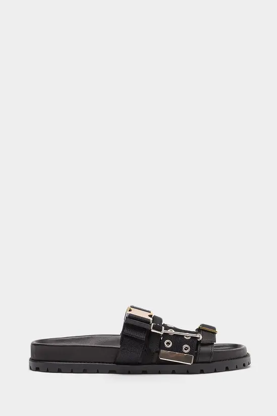 Сандалии Sacai
