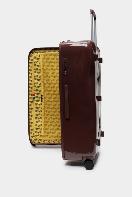 Чемодан Crash Baggage