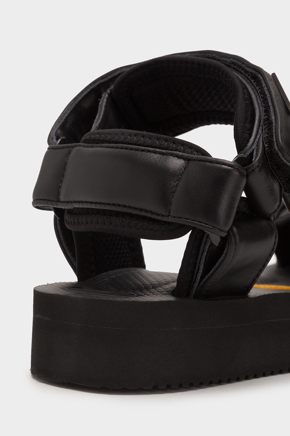 Suicoke black sandals discount